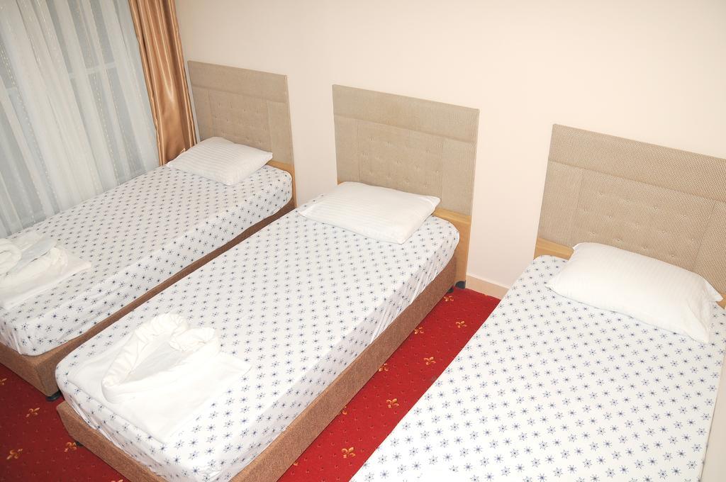 Volkii Otel1 Antália Quarto foto